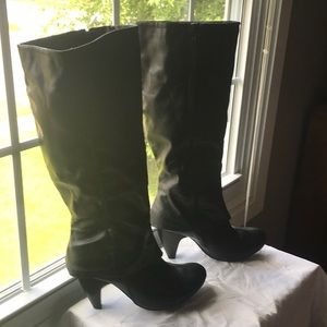Black, heeled boots with wide calf. Torrid 11W